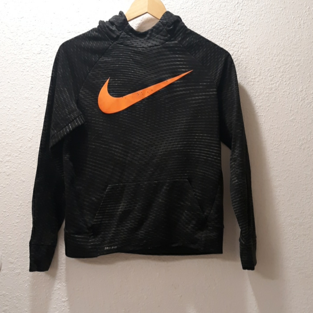 Nike Dri-Fit sweatshirt